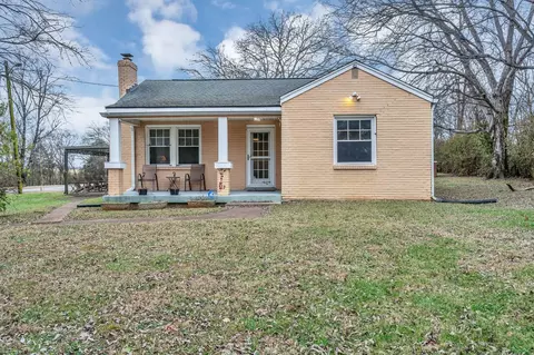 3200 Knight Dr, Nashville, TN 37207