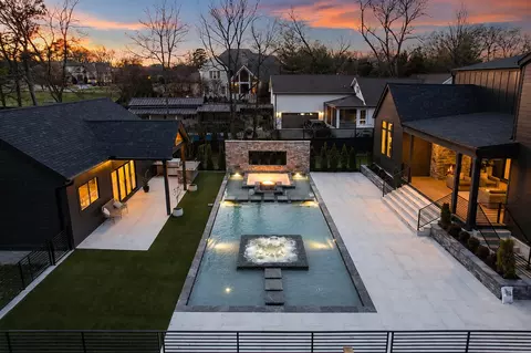 935 Battery Ln, Nashville, TN 37220