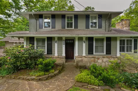508 Scenic Hwy, Lookout Mountain, TN 37350