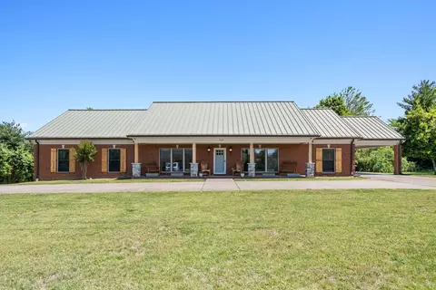 402 Fairway Trl, Springfield, TN 37172