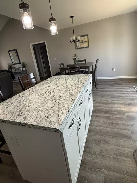 Kitchen - 622 2nd Ave S, Loretto, TN 38469 photo 2 of 5