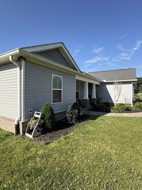 Exterior - 622 2nd Ave S, Loretto, TN 38469 photo 5 of 5