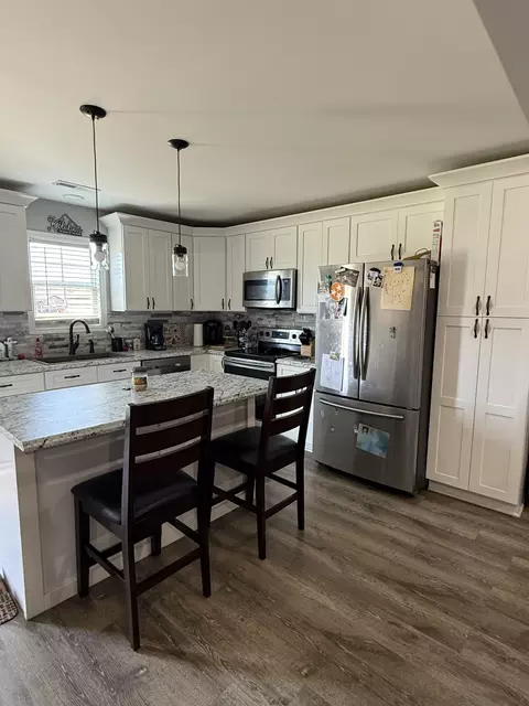 Kitchen - 622 2nd Ave S, Loretto, TN 38469 photo 1 of 5