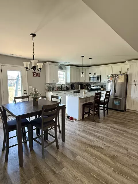 Kitchen - 622 2nd Ave S, Loretto, TN 38469 photo 5 of 5