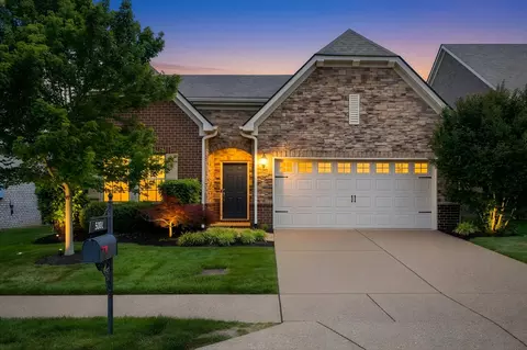 5001 Riverbank Dr, Hermitage, TN 37076