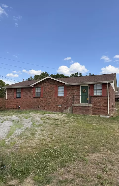 1140 Sioux Ter, Madison, TN 37115