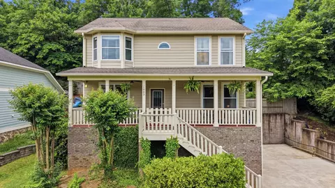 1883 Knickerbocker Ave, Chattanooga, TN 37405