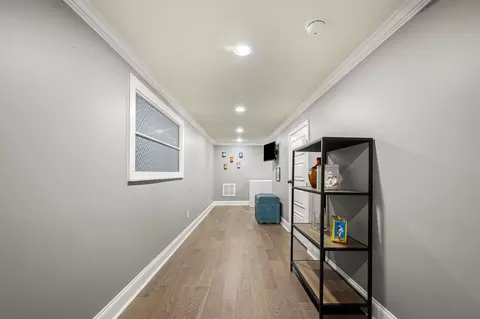 Entry Way - 512 E College St, Murfreesboro, TN 37130 photo 5 of 6