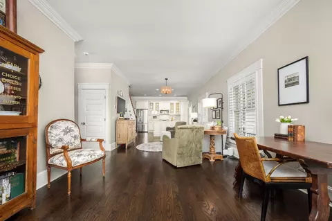 Entry Way - 512 E College St, Murfreesboro, TN 37130 photo 2 of 6