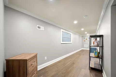 Entry Way - 512 E College St, Murfreesboro, TN 37130 photo 4 of 6