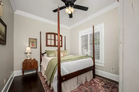 Bedroom - 512 E College St, Murfreesboro, TN 37130 photo 1 of 5
