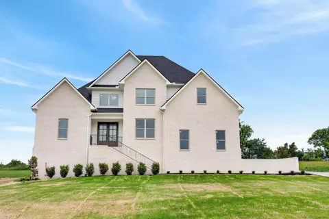 295 Bridle Path Ln, Hartsville, TN 37074
