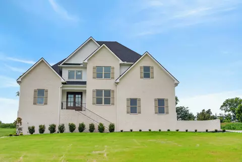 295 Bridle Path Ln, Hartsville, TN 37074