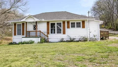 265 Scott St NE, Charleston, TN 37310