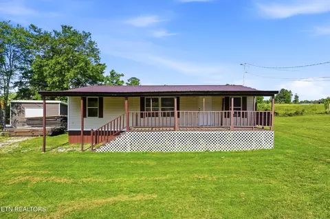 152 Woodlawn Dr, Jamestown, TN 38556