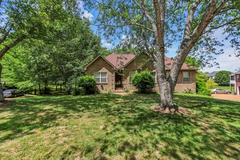 1308 Mallard Dr, Spring Hill, TN 37174