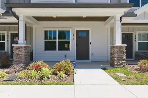 208 Bell Forge Ct, White Bluff, TN 37187