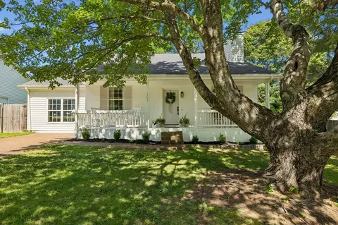1302 Mallard Dr, Franklin, TN 37064
