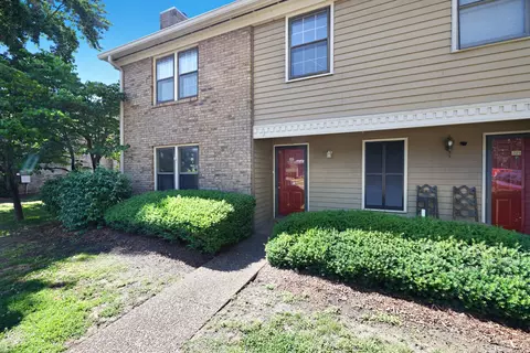 222 Westfield Dr, Nashville, TN 37221