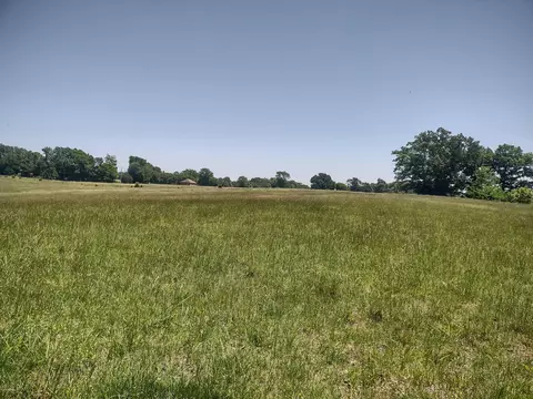 3 Valley Rd, Springfield, TN 37172 photo 4