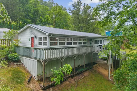 310 Hasty Hollow Rd, Lynchburg, TN 37352