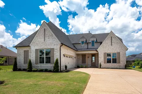 35 Misty Ridge Loop, Oakland, TN 38060