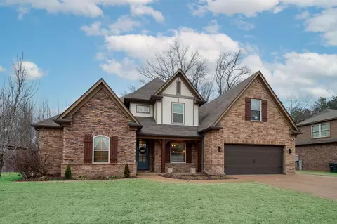 6264 Bending River Rd, Memphis, TN 38135