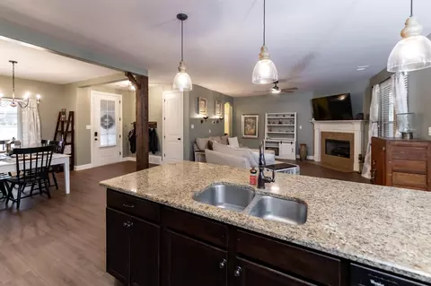6264 Bending River Rd, Memphis, TN 38135 photo 9