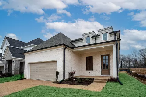 380 Maple St, Oakland, TN 38060