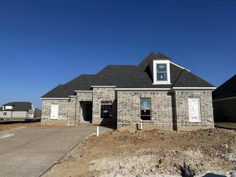 15 Hidden Field Cv, Oakland, TN 38060