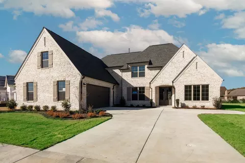 9646 Grays Hollow Dr, Cordova, TN 38018