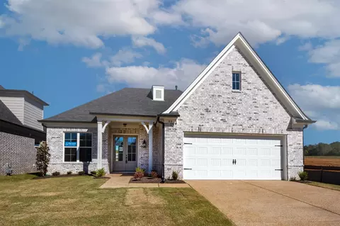 95 Downy Birch Cv, Oakland, TN 38060