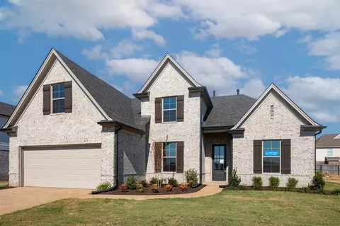 335 Chesnut Ridge Cv, Oakland, TN 38060