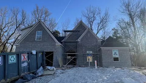80 Betsy Valley Dr, Oakland, TN 38060