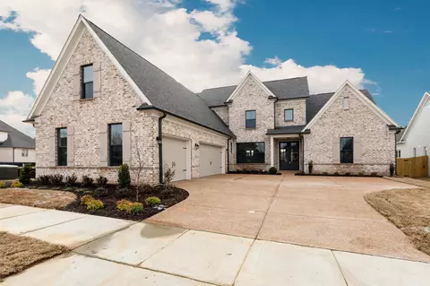 5211 Madison Valley Cir, Arlington, TN 38002