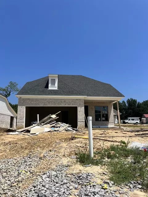 530 Maple St, Oakland, TN 38060