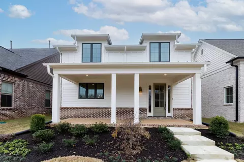510 Valley Forge Ln, Rossville, TN 38066
