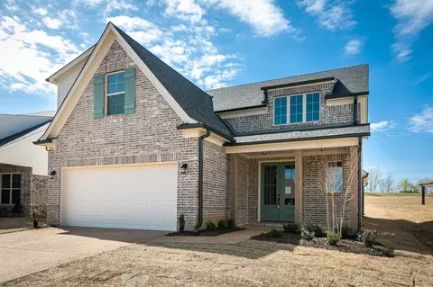 260 St Andrews Dr, Oakland, TN 38060