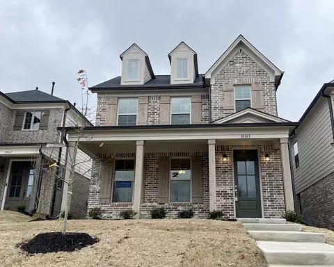 10163 Macon Rd, Cordova, TN 38018