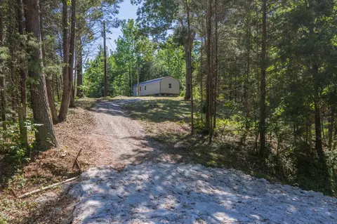 967 Little Jim Dr, Camden, TN 38320