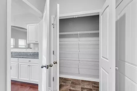 Entry Way - 3139 Mapleside Ln, Murfreesboro, TN 37128 photo 5 of 5