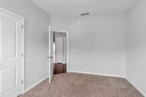 Bedroom - 3139 Mapleside Ln, Murfreesboro, TN 37128 photo 3 of 5