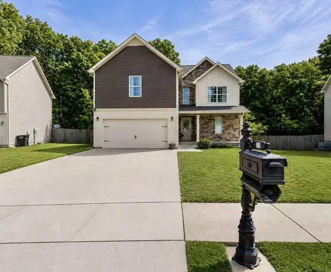 129 Sycamore Hill Dr, Clarksville, TN 37042