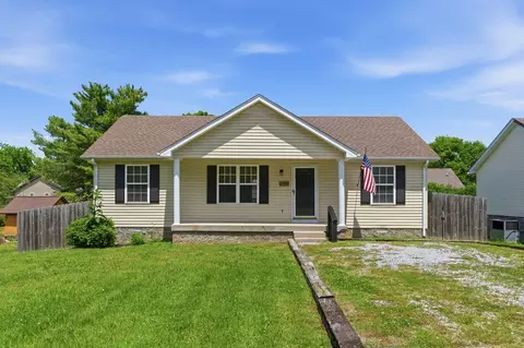 1150 17th Ave E, Springfield, TN 37172