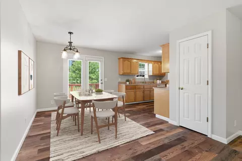 Dining - 1150 17th Ave E, Springfield, TN 37172 photo 1 of 1
