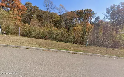 9836 Chesney Hills Ln, Knoxville, TN 37931
