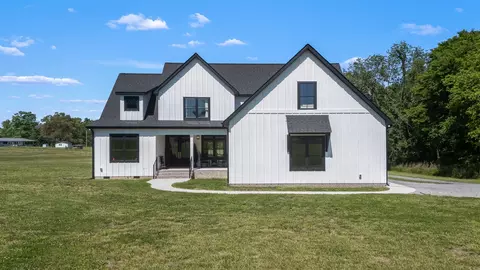 796 Deberry Rd, Morrison, TN 37357