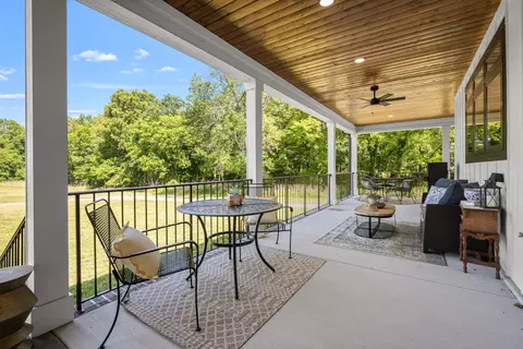 Exterior - 796 Deberry Rd, Morrison, TN 37357 photo 6 of 8
