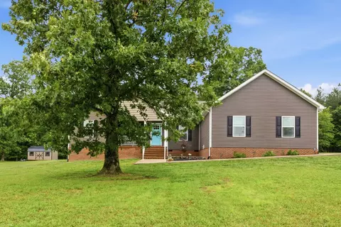 441 Presley Cir, Mount Pleasant, TN 38474