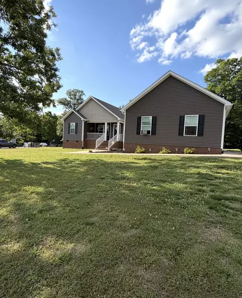 441 Presley Cir, Mount Pleasant, TN 38474